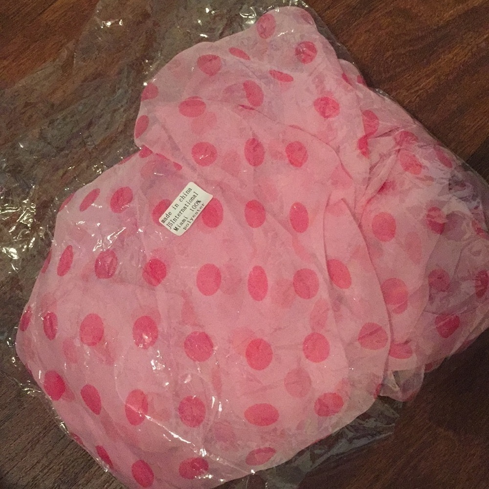 Pink/Red Polkadot Polyester Scarf Women Fashion๐ - Picture 4 of 5